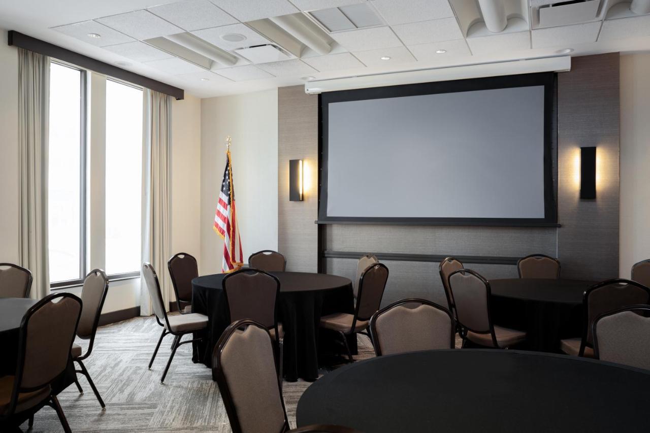 Hyatt Place New Orleans Convention Center Hotel Exterior photo